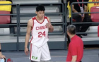 中国男篮热身赛力克对手，王俊杰高效抢下11个进攻篮板，徐昕贡献10分8篮板，多位主力球员表现亮眼，展现球队全新风貌
