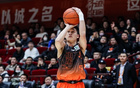 队友合计49分！“小库里”王证51+10+8三分 率山东险胜同曦